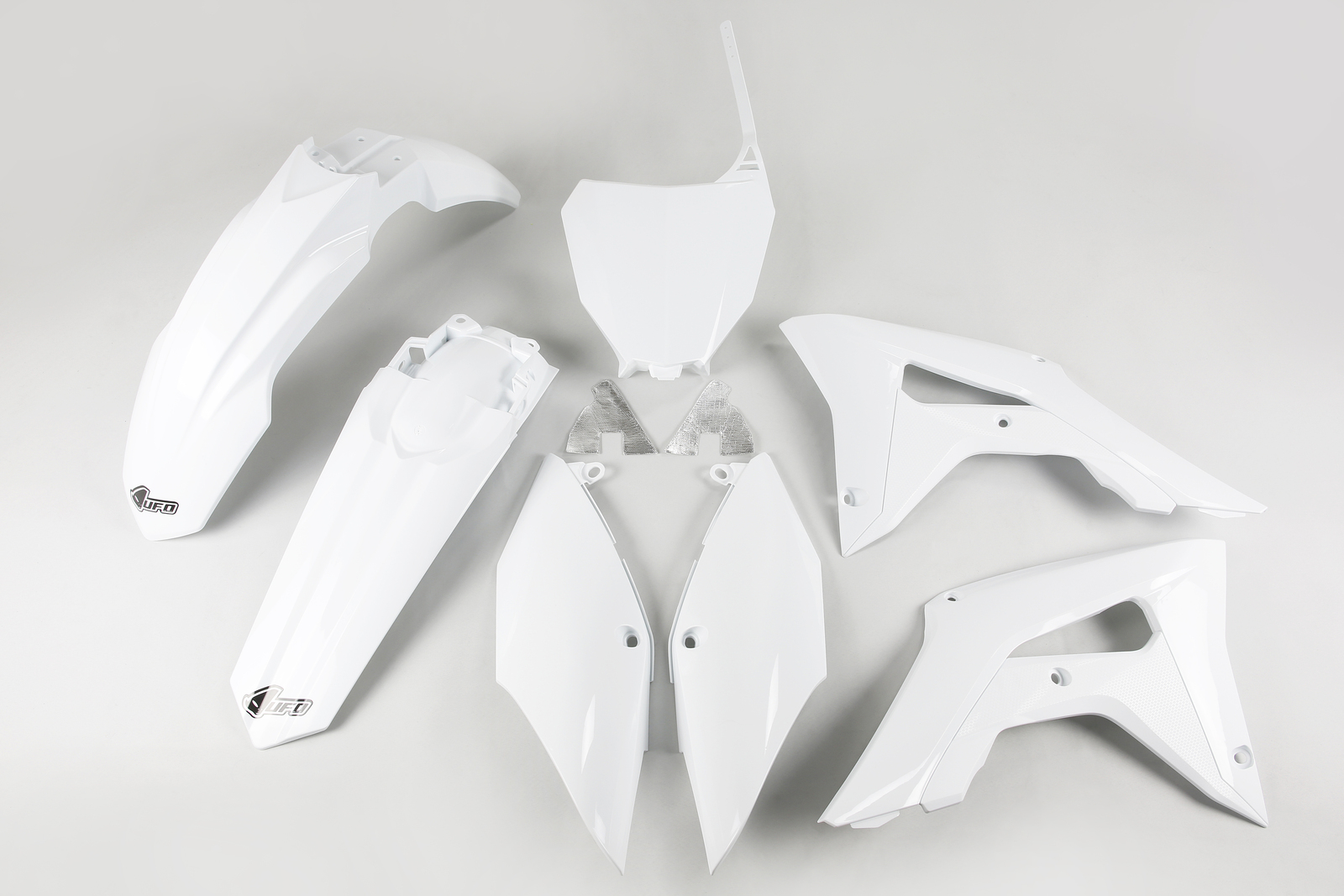 UFO Plastics Kit White for Honda CRF250R 2019/450R 1719