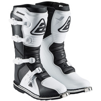 Answer AR1 White/Black Boots