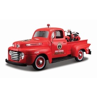 Maisto 1:24 Scale Ford Pick-Up 1948 w/Knucklehead Diecast Model