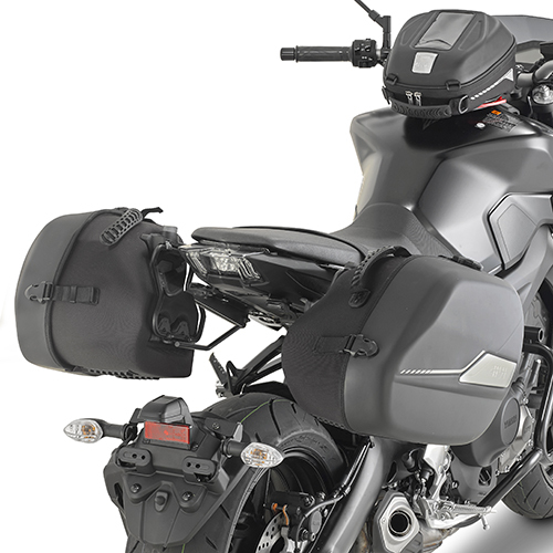 Givi TST2132 Saddlebag Holder for Yamaha MT-09 17-20 w/ST604 Sport-T Side Bags