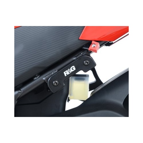 R&G Racing Rear Footrest Blanking Plates Black for Honda CBR300R/CBR500R/CB500X/CB500F/CB400X
