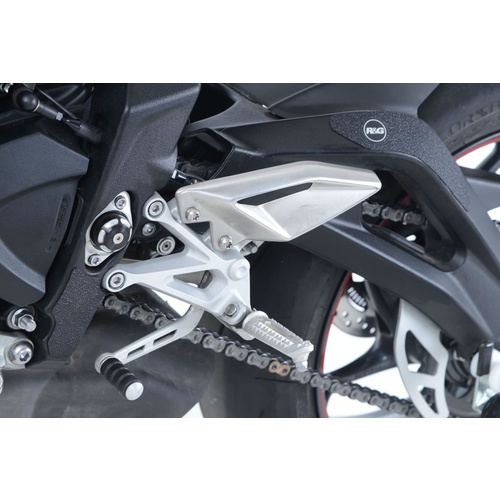 R&G Racing Boot Guard Kit (4 Piece) Black for Triumph Street Triple R 765 17-18/S 765 17-18/RS 765 17-20